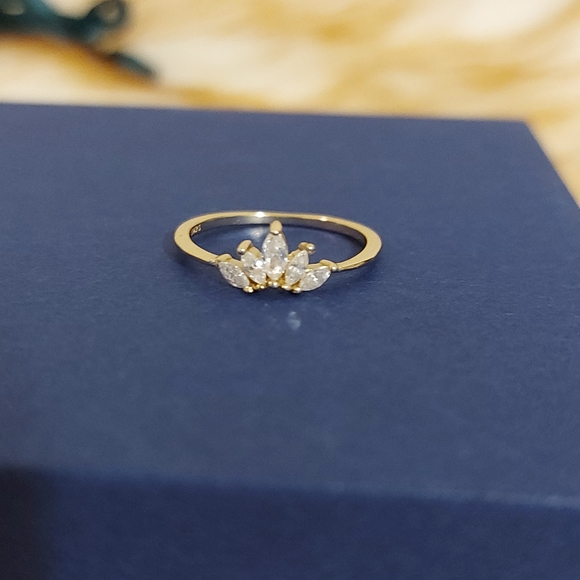 Sold 🌟14K gold plated stacking ring - Picture 3 of 6